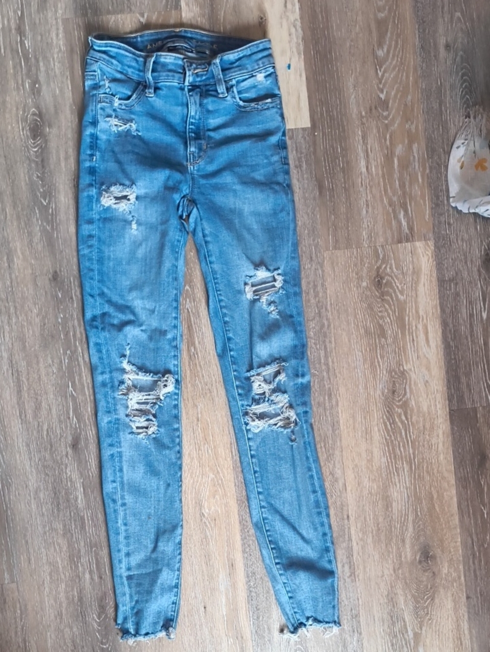 American Eagle Skinny Jeans